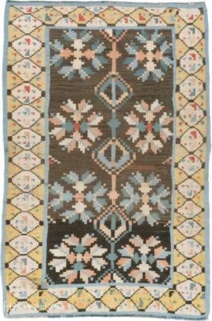 Bessarabian carpet, USSR, circa 1890, 9'6" x 6'3", ref 02276