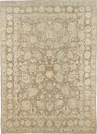 Tabriz carpet, North-West Persia, circa 1890, 21'3" x 15'4", ref 07112