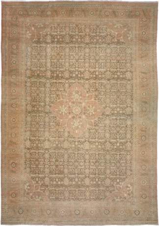 Tabriz carpet, North-West Persia, circa 1900, 24'0" x 16'3", ref 07137