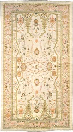 Indian carpet, India, circa 1930, 36'5" x 20'0", ref 09031