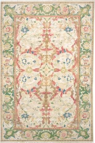 Red Vine, Polonaise carpet, China, circa 2002, 17'9" x 11'9", ref 16096