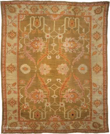 Oushak carpet, Turkey, circa 1900, 15'10" x 12'8", ref 04076