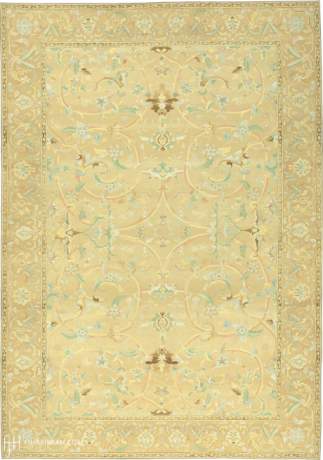 Sassoon, Polonaise carpet, China, circa 2005, 18'3" x 13'0", ref 16771
